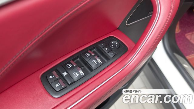 Maserati Levante 2018 — photo 29