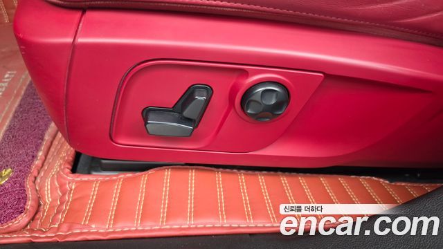 Maserati Levante 2018 — photo 32