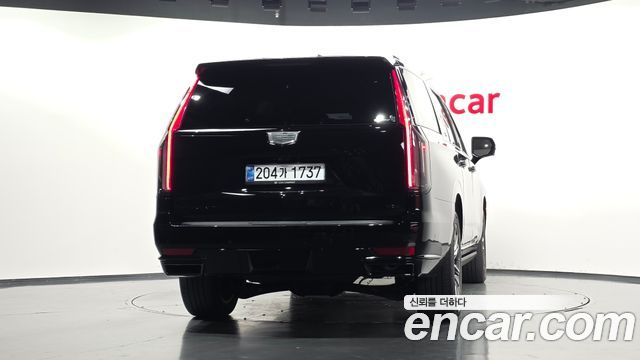 Cadillac Escalade 2021 — photo 4