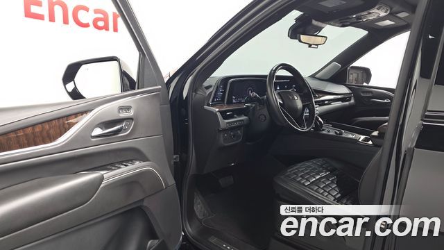 Cadillac Escalade 2021 — photo 10