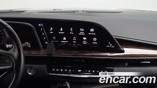 Cadillac Escalade 2021 — photo 14