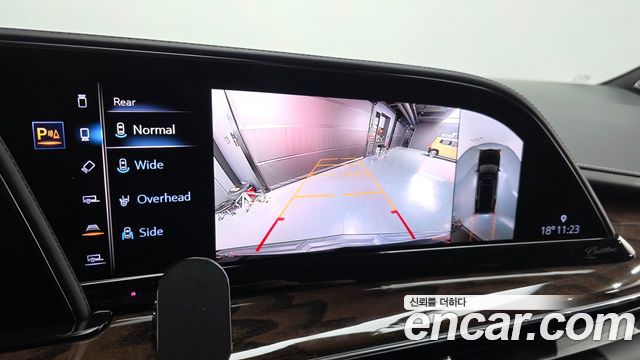 Cadillac Escalade 2021 — photo 15