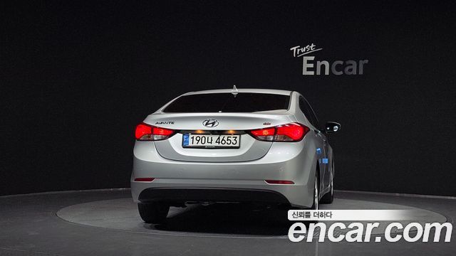 Hyundai AVANTE 2015 — photo 4