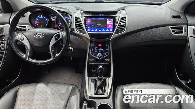 Hyundai AVANTE 2015 — photo 7