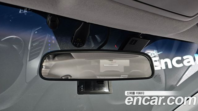 Hyundai AVANTE 2015 — photo 15