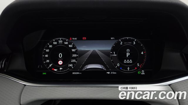 Land Rover Range Rover Evoque 2020 — photo 11