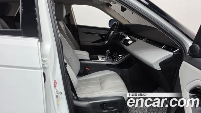 Land Rover Range Rover Evoque 2020 — photo 16