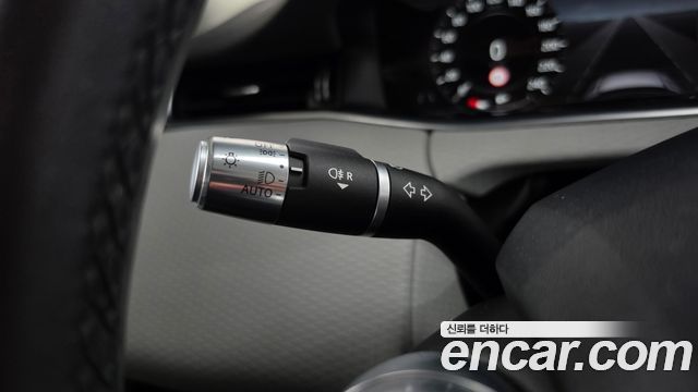 Land Rover Range Rover Evoque 2020 — photo 32