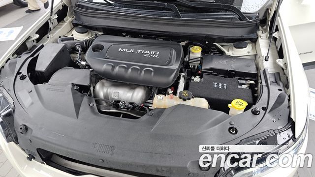 Jeep Cherokee 2019 — photo 6