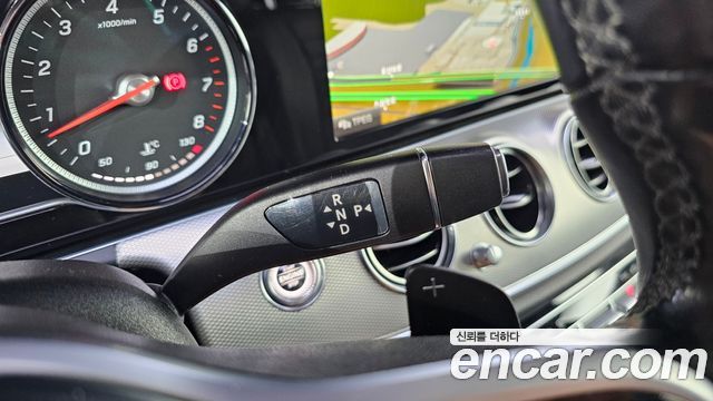 Mercedes-Benz E-Class 2019 — photo 9