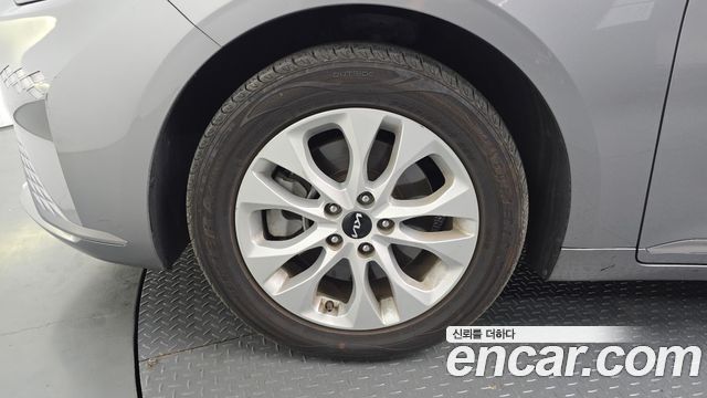Kia K8 2023 — photo 5