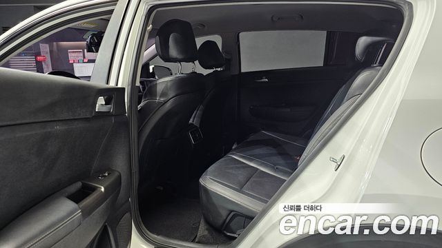 Kia Sportage 2017 — photo 16