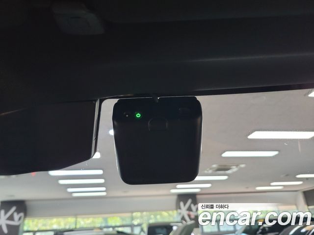 Land Rover Defender 2025 — photo 10