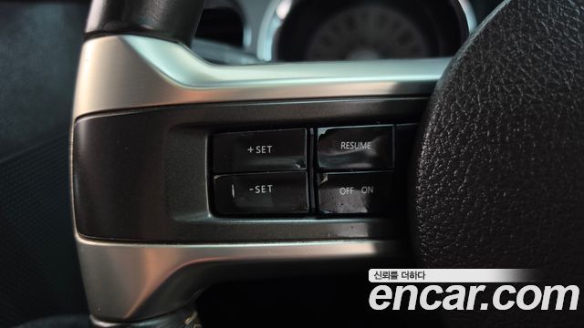 Ford Mustang 2010 — photo 15