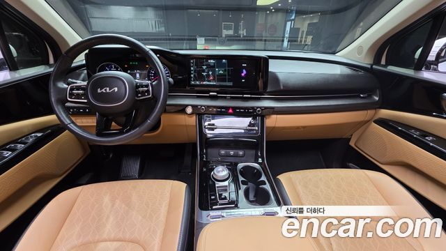 Kia Canival 2023 — photo 10