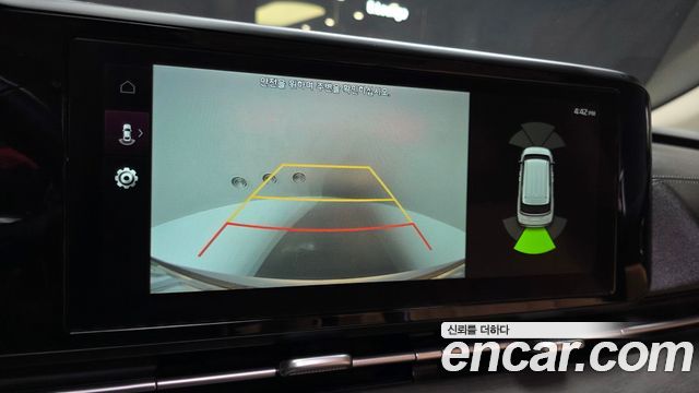Kia Canival 2023 — photo 21