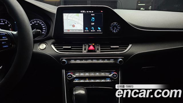 Hyundai Grandeur 2018 — photo 13
