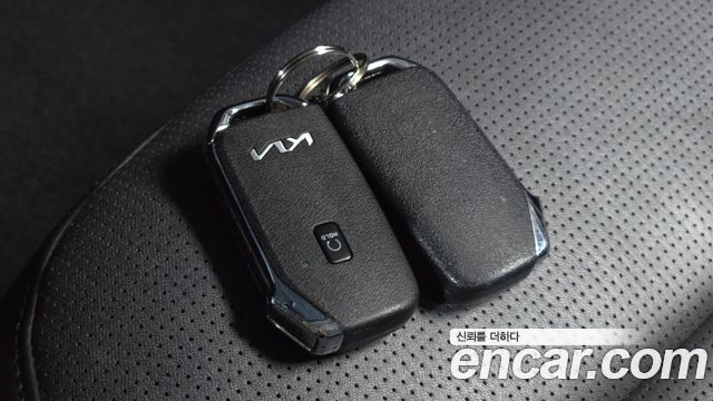 Kia Niro 2024 — photo 21