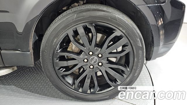 Land Rover Range Rover Sport 2011 — photo 5