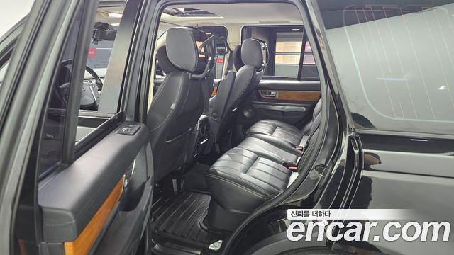 Land Rover Range Rover Sport 2011 — photo 17