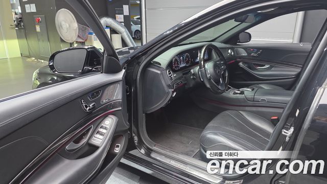 Mercedes-Benz S-Class 2019 — photo 10