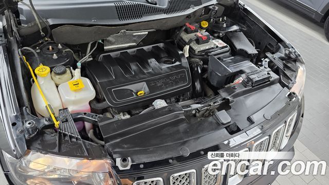 Jeep Compass 2015 — photo 6