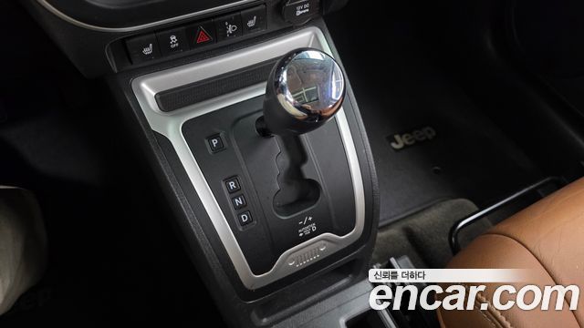 Jeep Compass 2015 — photo 9