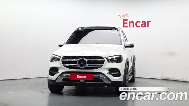 Mercedes-Benz GLE-Class 2024 — photo 3
