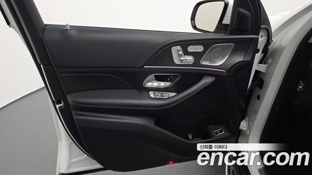 Mercedes-Benz GLE-Class 2024 — photo 14