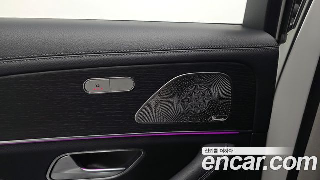 Mercedes-Benz GLE-Class 2024 — photo 39