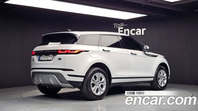 Land Rover Range Rover Evoque 2020 — photo 2