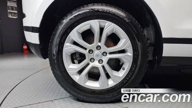 Land Rover Range Rover Evoque 2020 — photo 5