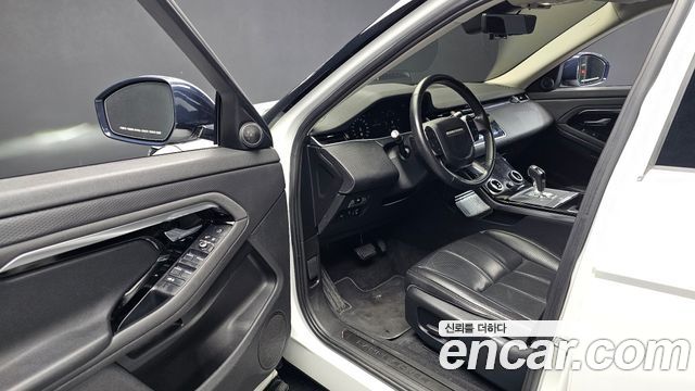 Land Rover Range Rover Evoque 2020 — photo 10
