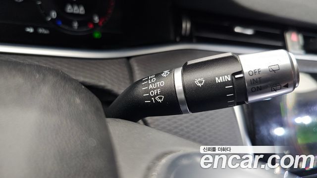 Land Rover Range Rover Evoque 2020 — photo 18