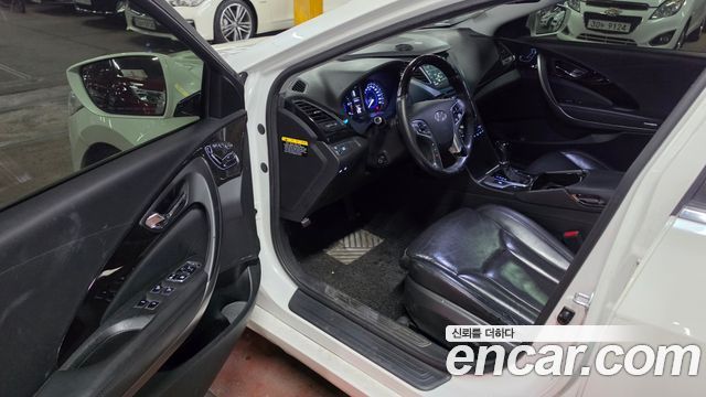 Hyundai Grandeur 2016 — photo 6