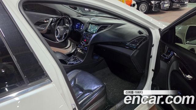 Hyundai Grandeur 2016 — photo 8