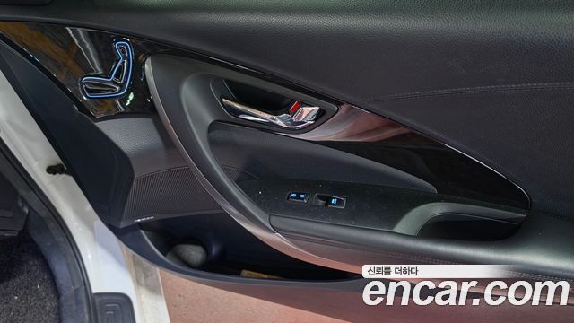Hyundai Grandeur 2016 — photo 11