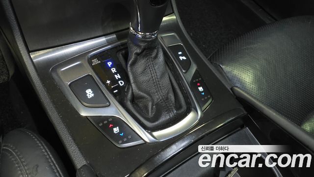 Hyundai Grandeur 2016 — photo 15