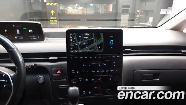 Hyundai Staria 2023 — photo 21