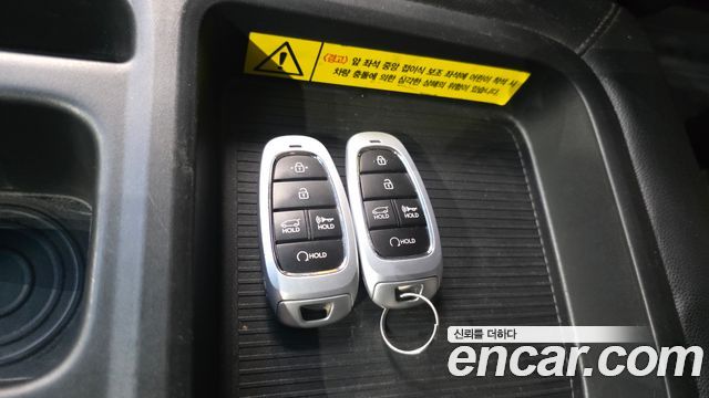 Hyundai Staria 2023 — photo 32