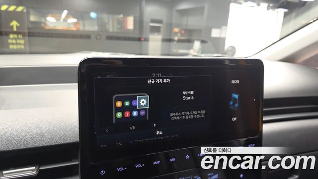 Hyundai Staria 2023 — photo 33