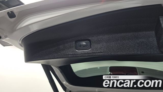 Ford Explorer 2017 — photo 20