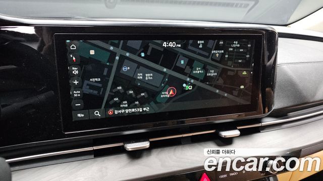 Kia Canival 2023 — photo 17