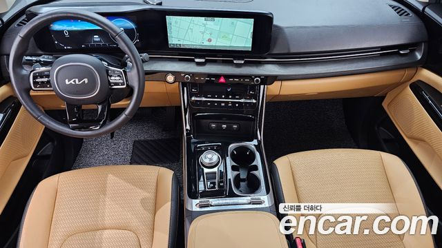 Kia Canival 2023 — photo 10