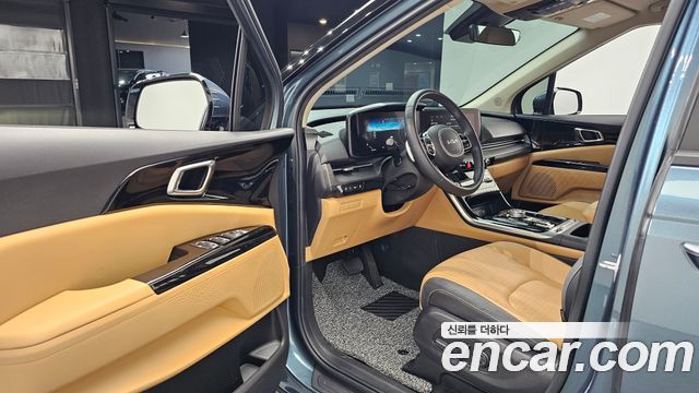 Kia Canival 2023 — photo 13