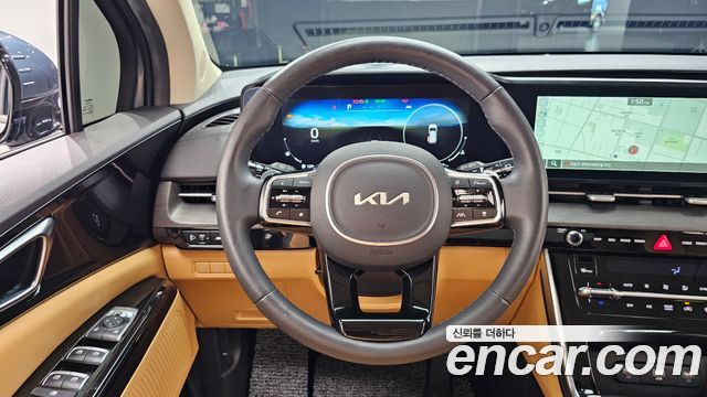 Kia Canival 2023 — photo 19
