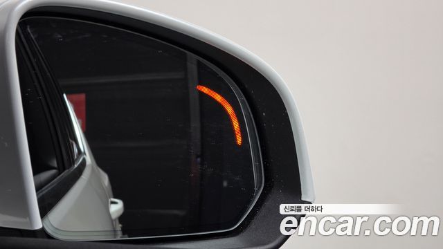 Volvo XC40 2023 — photo 19