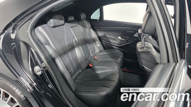 Mercedes-Benz S-Class 2019 — photo 17