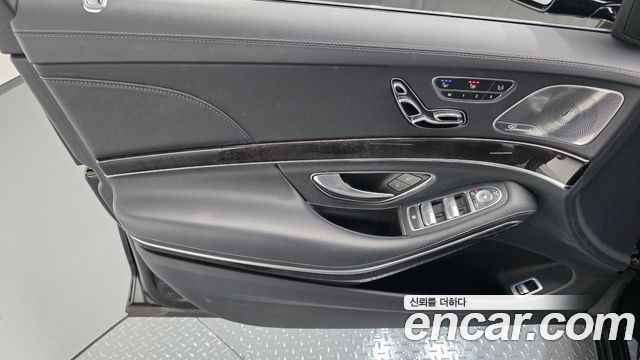Mercedes-Benz S-Class 2019 — photo 14