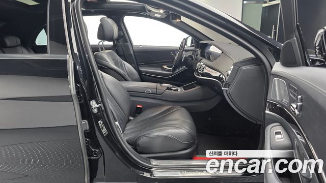 Mercedes-Benz S-Class 2019 — photo 16